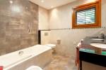 Costa de los Pinos Villa ba&ntilde;o 88174