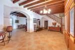 llucmajor Mallorca finca for sale hall 89362