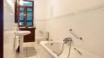 S&oacute;ller Mallorca house building for sale bathroom