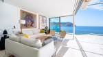 Villa en venta en primera l&iacute;nea con acceso directo al mar en Canyamel, Mallorca