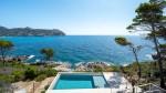 Villa en venta en primera l&iacute;nea con acceso directo al mar en Canyamel, Mallorca