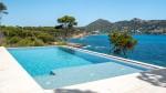Villa en venta en primera l&iacute;nea con acceso directo al mar en Canyamel, Mallorca