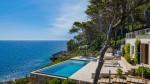 Villa en venta en primera l&iacute;nea con acceso directo al mar en Canyamel, Mallorca