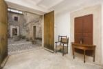 Esporles Mallorca finca for sale court yard 22461