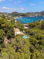 Mediterranean villa for sale in Camp de Mar, Mallorca