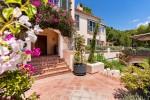 Mediterranean villa for sale in Camp de Mar, Majorca