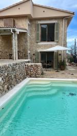 Villa reformada con vistas al mar en Bunyola