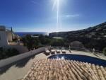pool views