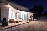 Cave-house-in-large-finca-Alicante