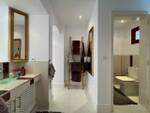 Habitacion blanca ba&ntilde;o wc.jpeg