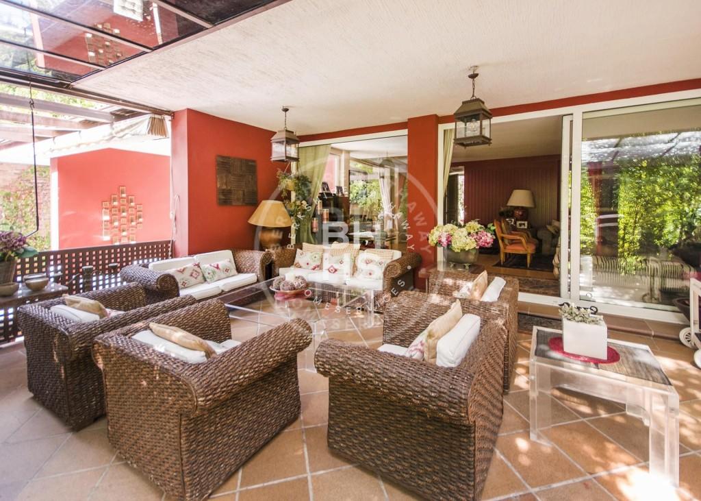 Villa for sale in La Moraleja