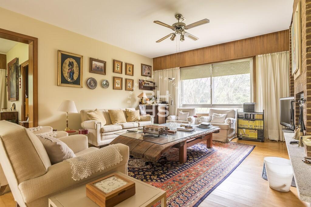 Villa for sale in La Moraleja