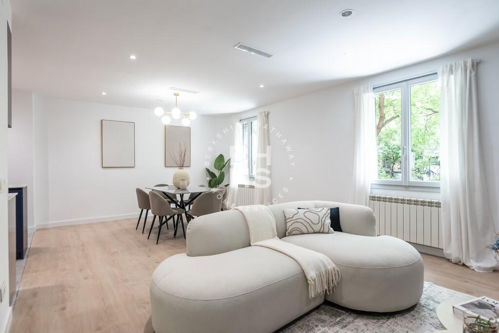 Flat for sale in Palacio