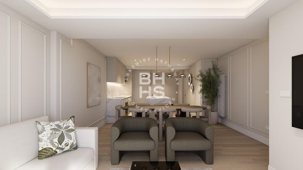 Flat for sale in Trafalgar