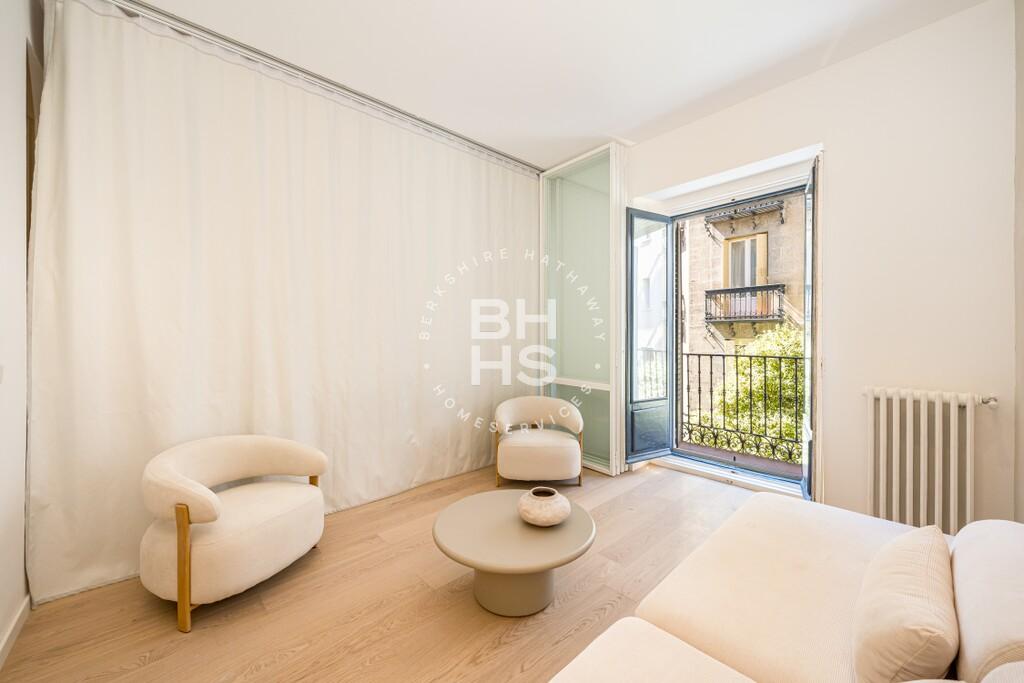 Flat for sale in Justicia