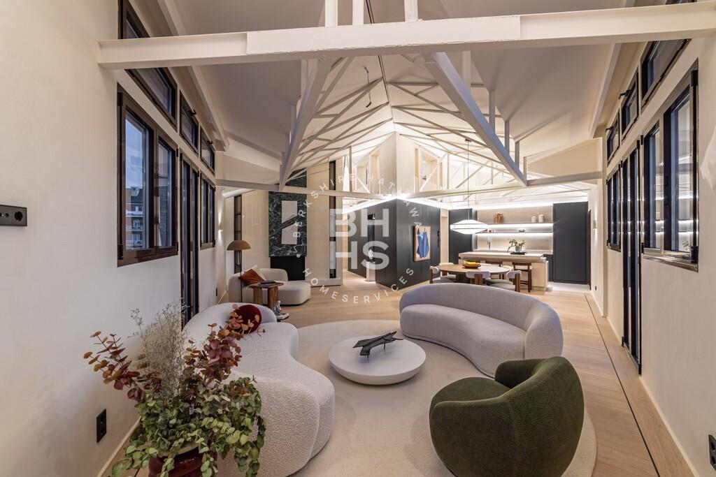 Photo of 3-bed duplex with parking in Goya, Salamanca