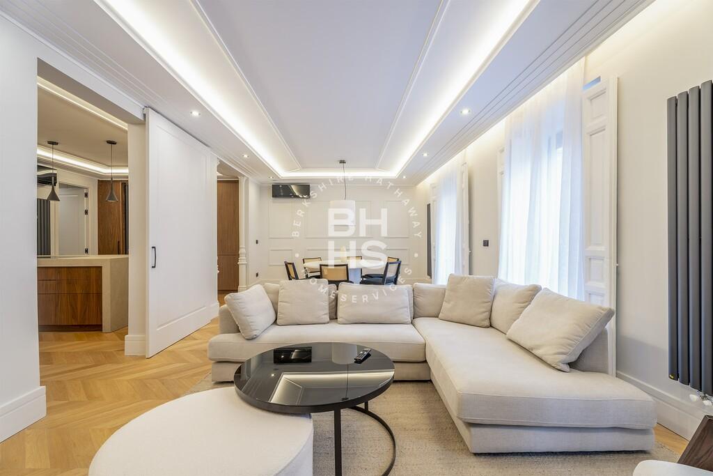 Photo of Renovated 2-bed apartment in Recoletos, Salamanca